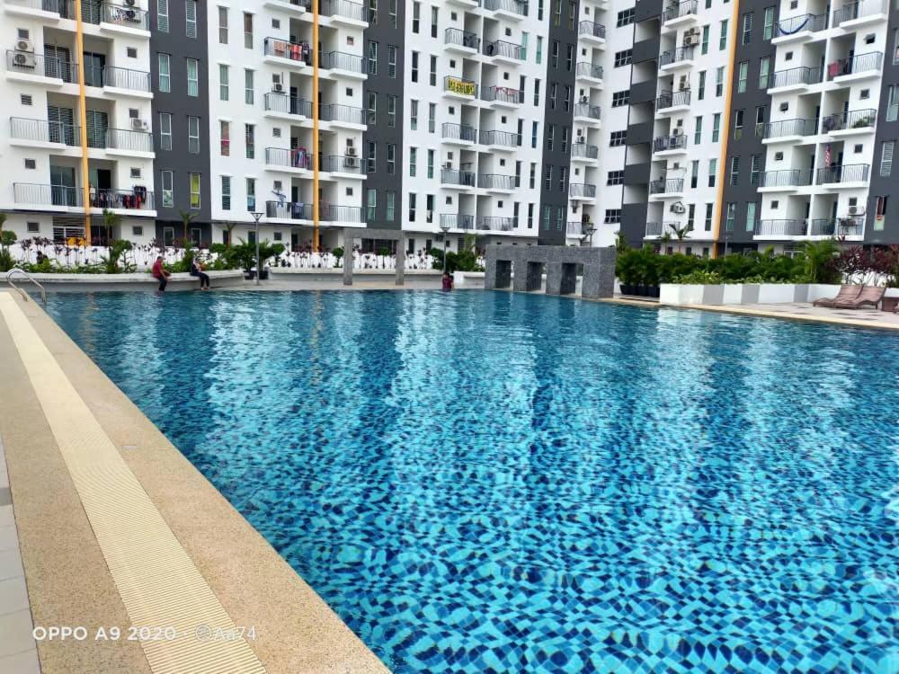 Afnan Homestay At Semenyih, Ascotte Boulevard Eksteriør billede